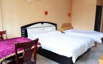 Nanchang Yijia Loft Apartment Hotel Exteriör bild